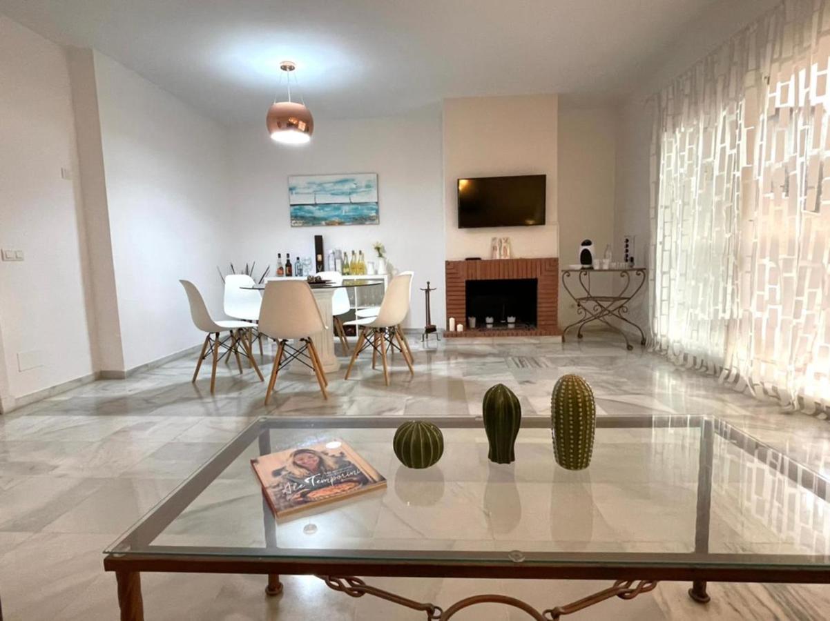 Amazing Apartment For Families Up To 6 Persons Benalmadena Luaran gambar