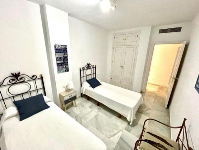 Amazing Apartment For Families Up To 6 Persons Benalmadena Luaran gambar